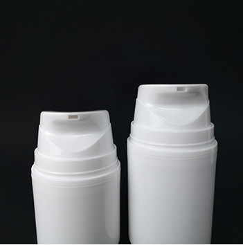Bottiglia improvvisa senz'aria di plastica cilindrica 30ML 50ML 100ML 150ML della pompa della lozione dei pp