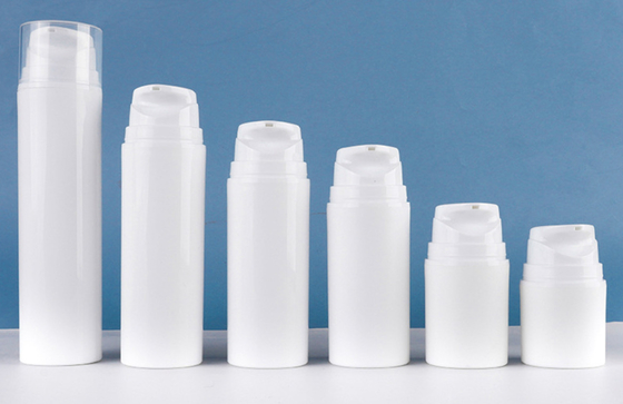 La pompa senz'aria cosmetica di plastica imbottiglia il dosaggio di 30ml 50ml 100ml 1CC
